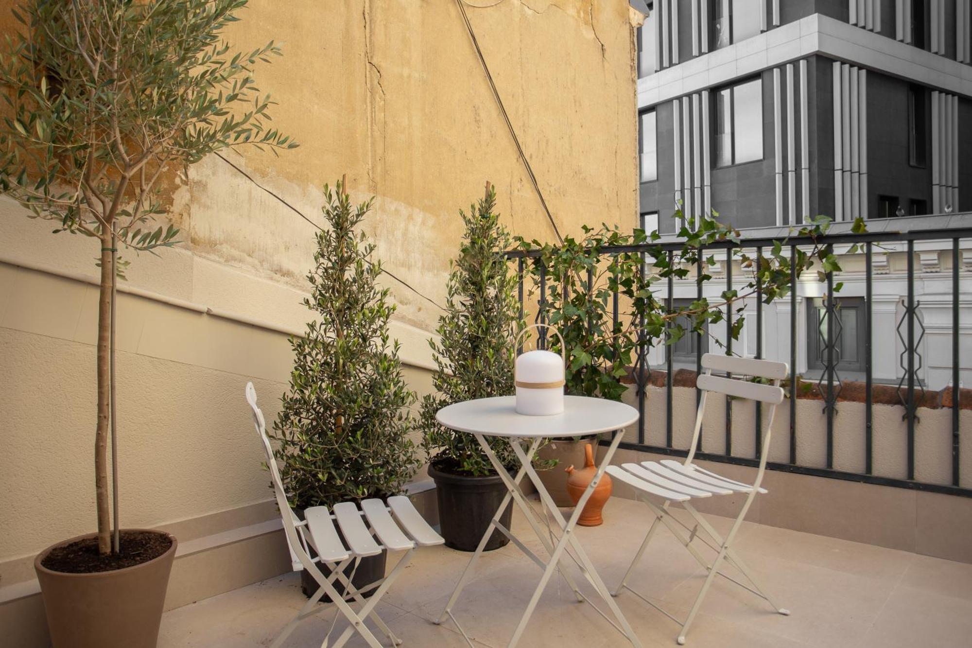 Seissta Madrid Centro "Remodelado" Lejlighedshotel Eksteriør billede